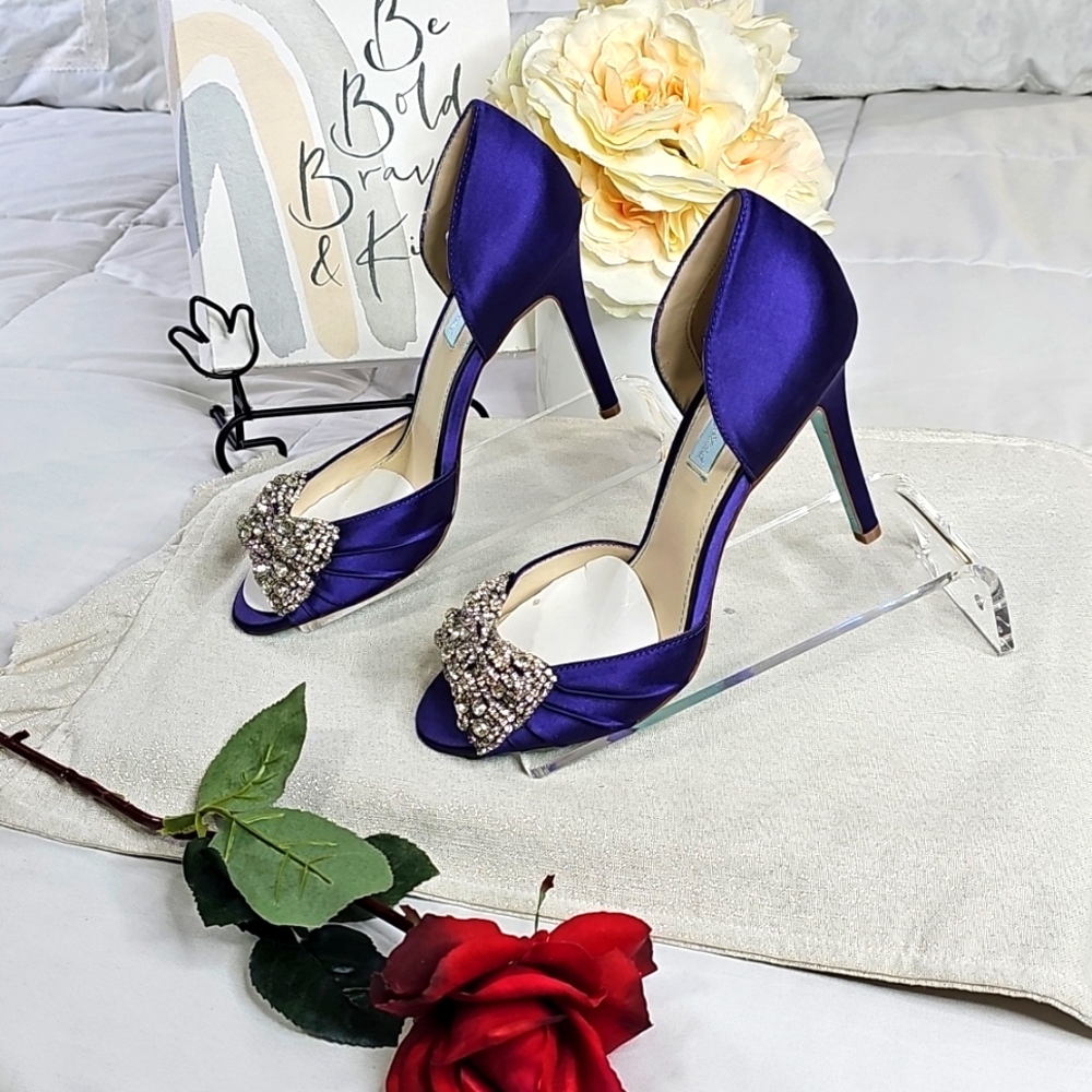 Betsey Johnson Purple Stiletto Heels Elegant Wear Office Wear Career Wedding - Picture 4 of 17